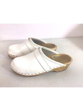 Vintage White Leather Wood Clogs Mules Womens 6